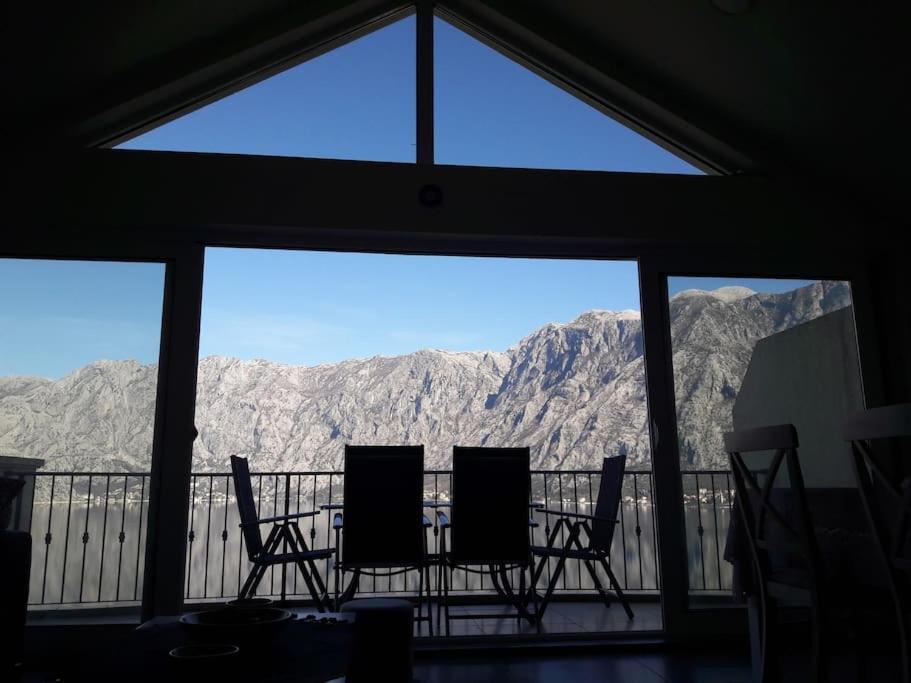 2Br Apartment With Pool Kotor Bagian luar foto
