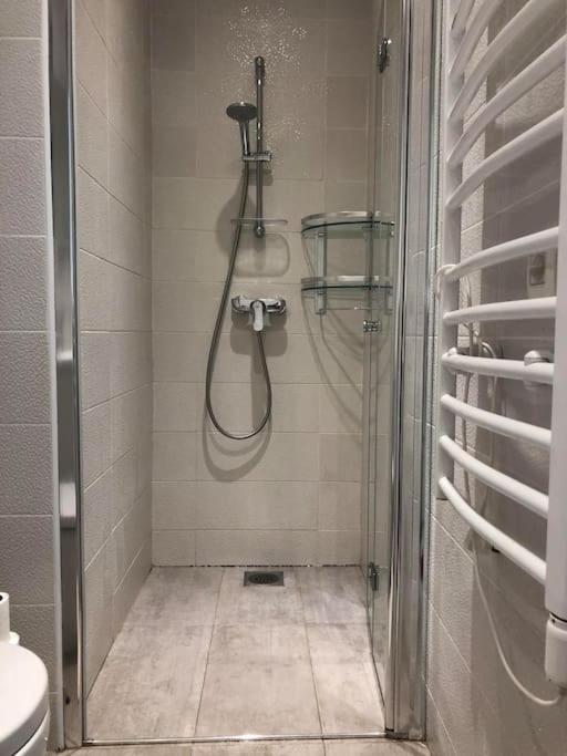 2Br Apartment With Pool Kotor Bagian luar foto